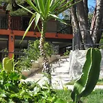 Residenza Mediterranea Aparthotel 3*