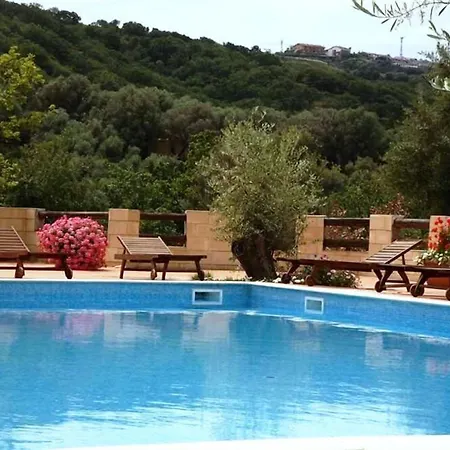 Residenza Mediterranea Apartahotel 3*