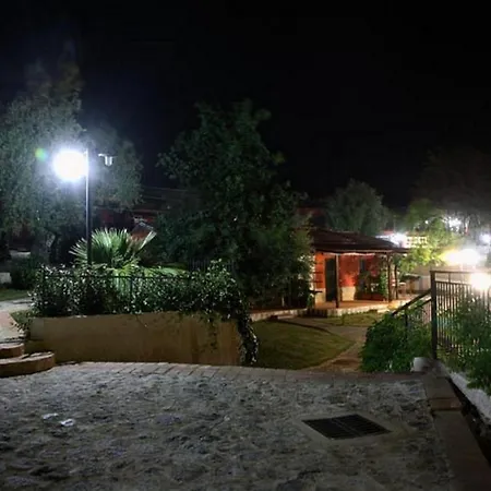 Residenza Mediterranea Aparthotel 3*
